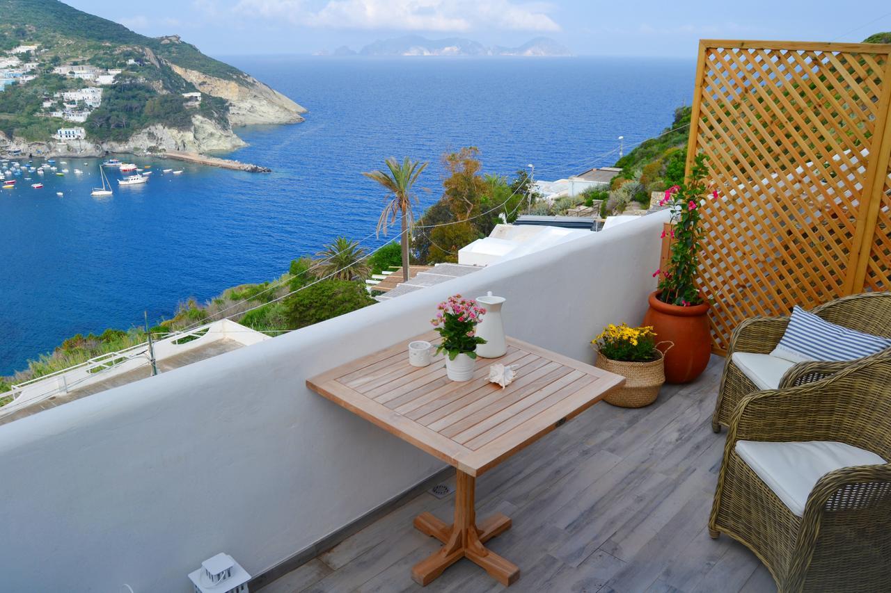 Maridea Casa Vacanza- Le Alcove Sul Mare Suites Ponza Extérieur photo