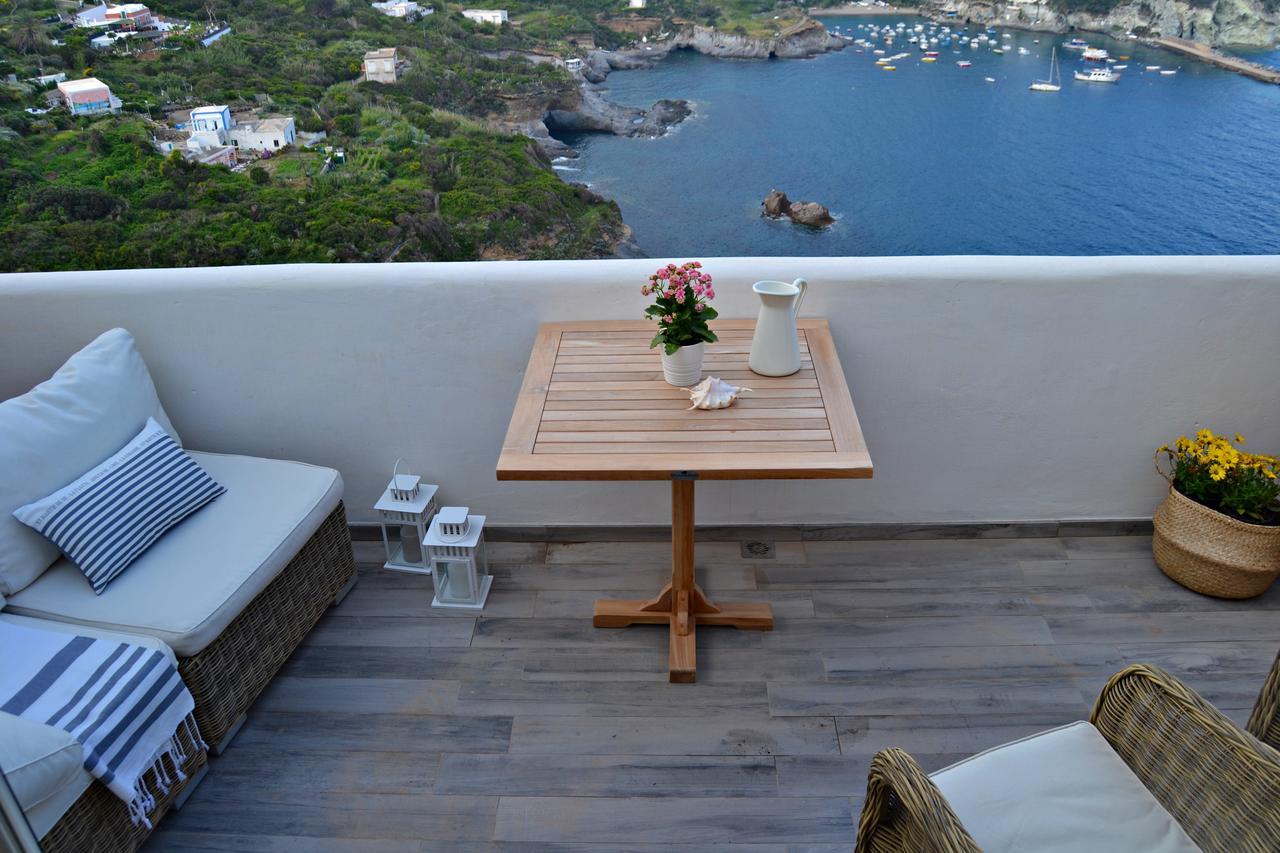 Maridea Casa Vacanza- Le Alcove Sul Mare Suites Ponza Extérieur photo