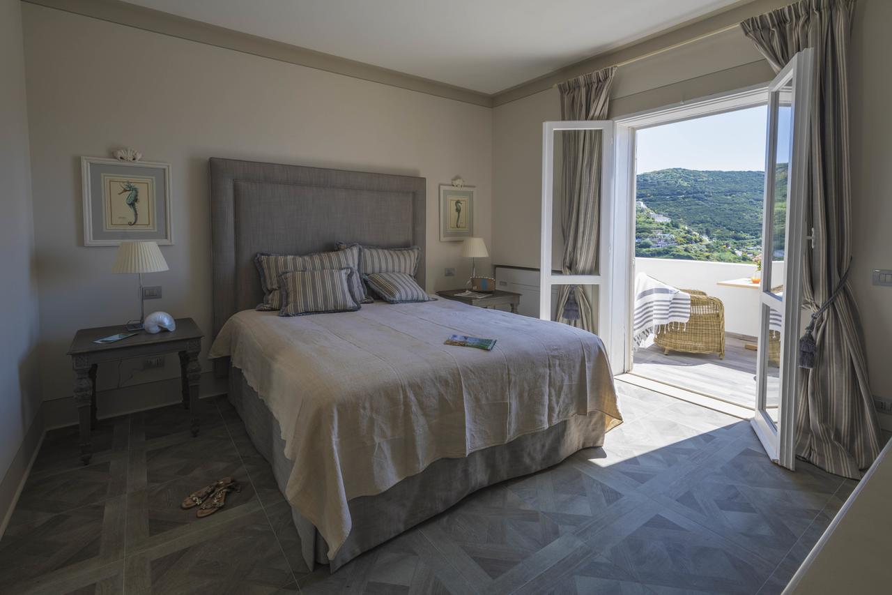 Maridea Casa Vacanza- Le Alcove Sul Mare Suites Ponza Extérieur photo